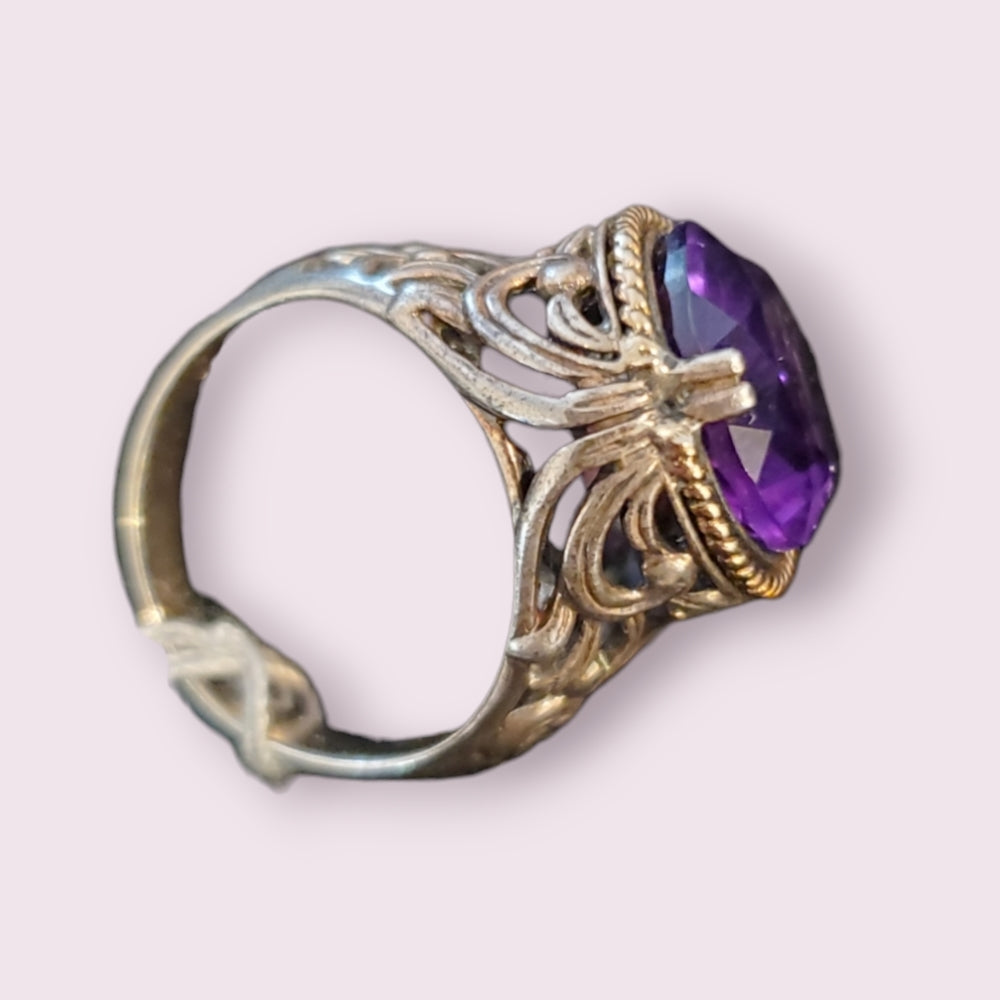 14k Yellow Gold & 925 Sterling Silver Purple Amethyst Ring Size